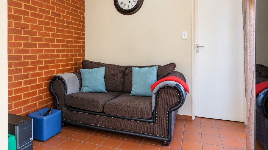 1 Bedroom Property for Sale in Rustenburg Central North West